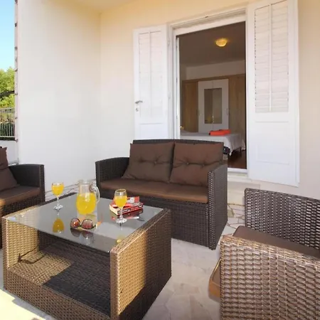 Dubreta - Two Bedroom With Balcony Cavtat