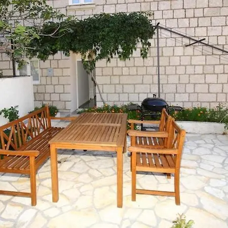 Dubreta With Balcony *